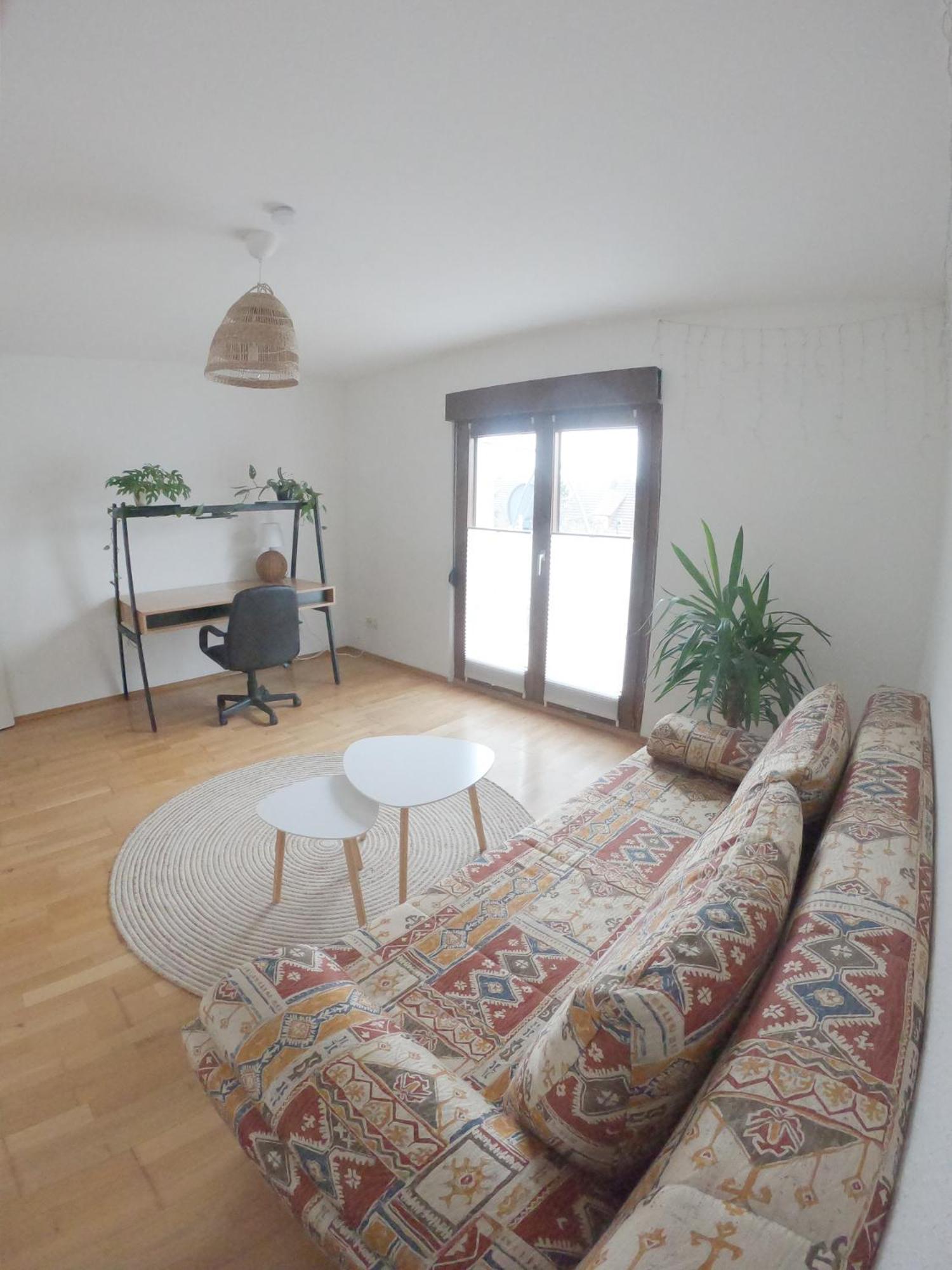 Happybnb Apartment Mit Sonniger Terrasse Lochgau Eksteriør billede
